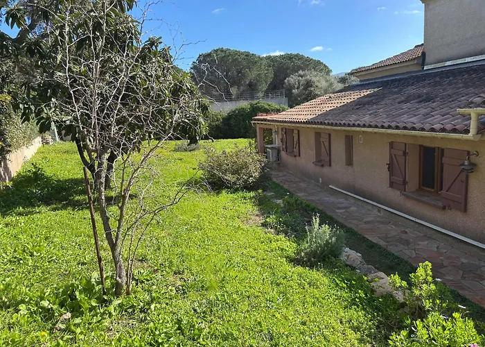 La Maisonnette Du Jasmin Daire