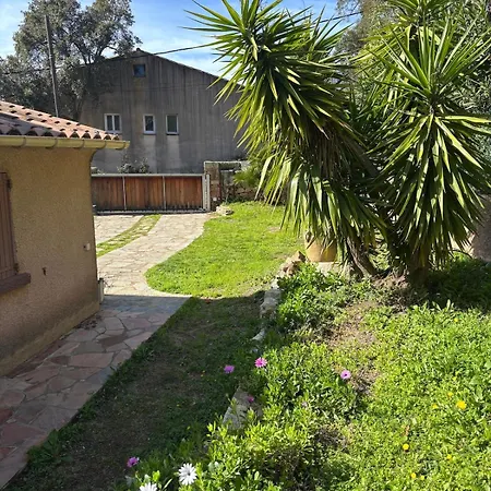 La Maisonnette Du Jasmin Apartmán *